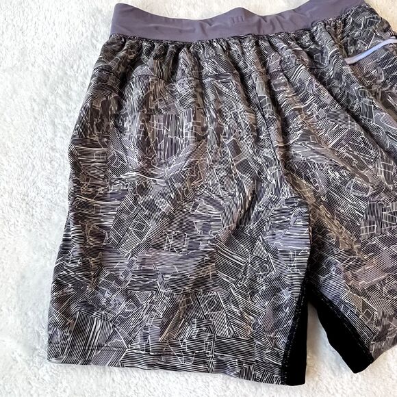 Lululemon T.H.E 7” linerless shorts M Parallel Divide Dusky Lavender - Picture 6 of 15